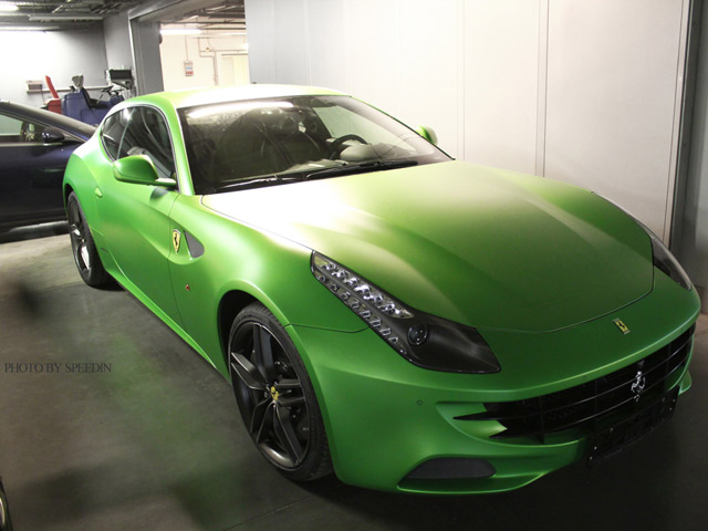 green ferrari ff 3.jpg