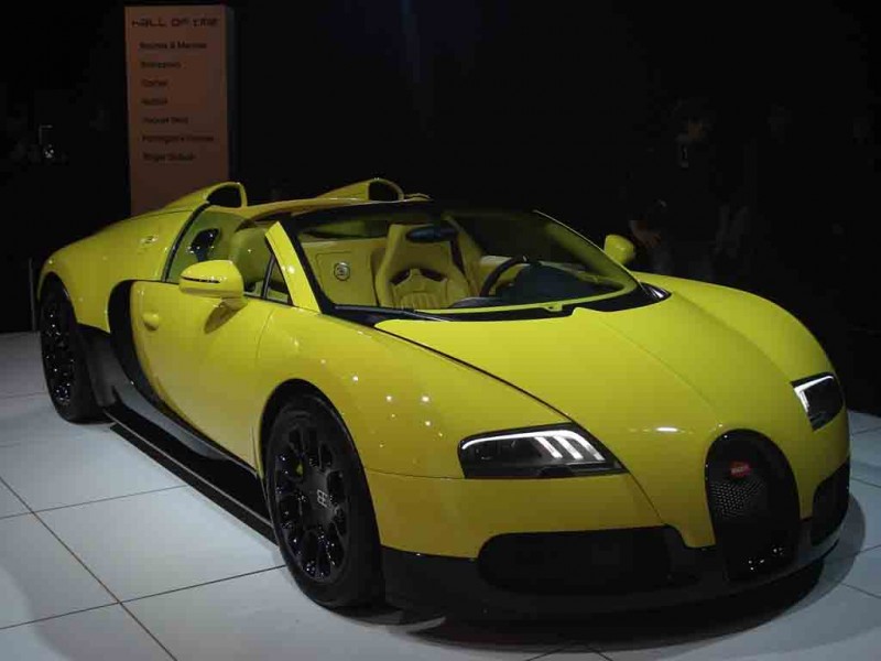 Bugatti Veyron Jaune 2.jpg