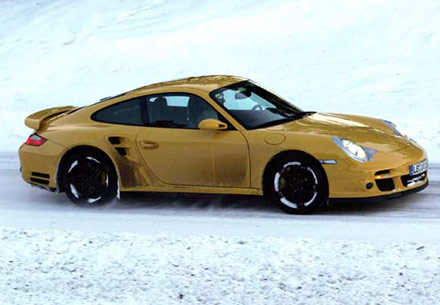 911-turbo-yellow-002.jpg