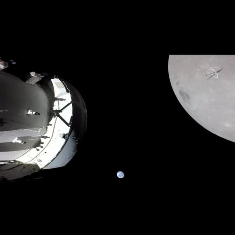 Artemis-earth-moon-nov21-2022-e1669043431385.jpeg