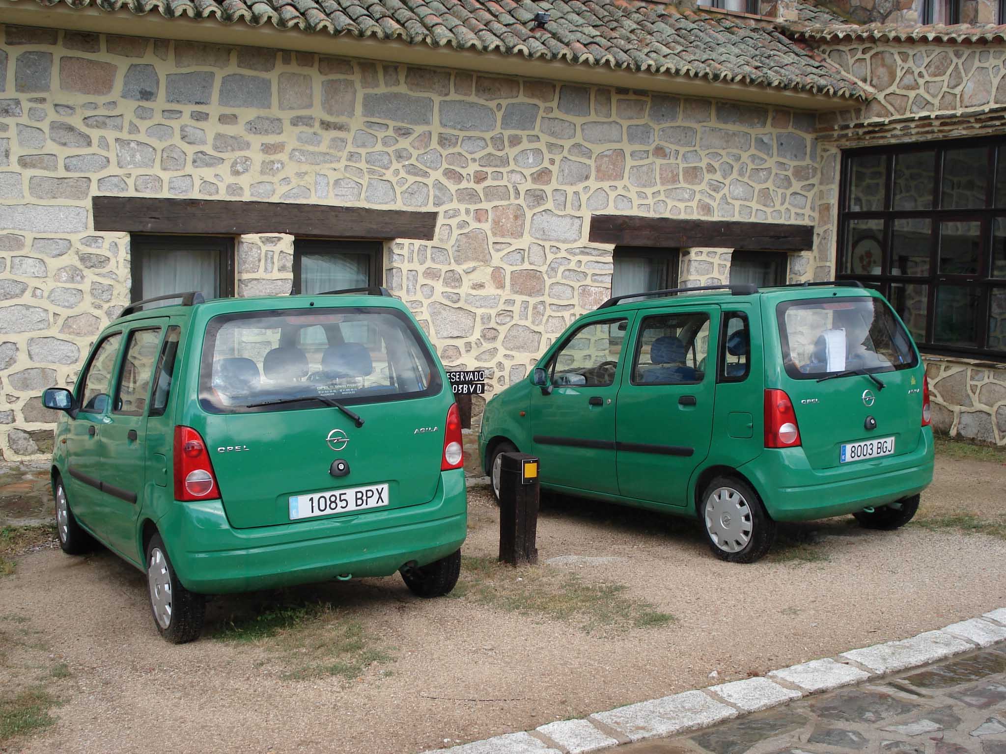 Opel x 2.jpg
